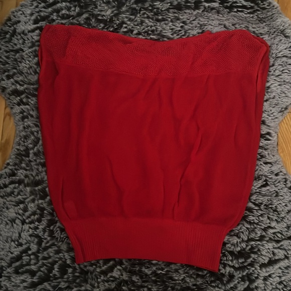 Red knit shirt - Picture 4 of 5